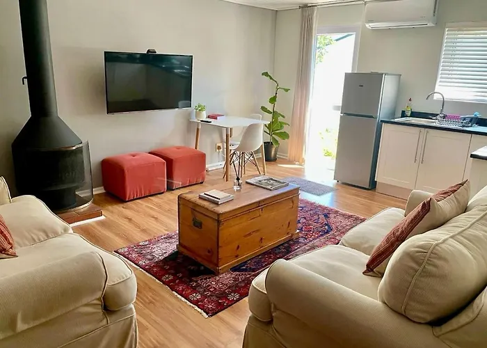 Stellenbosch Serenity Suite